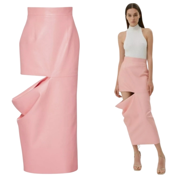 Materiel cutout vegan leather skirt ❤️